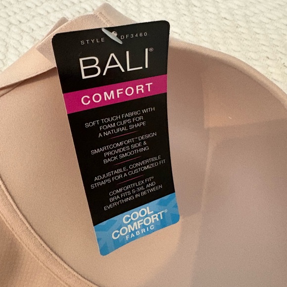 NWT Bali Bra - Picture 3 of 3